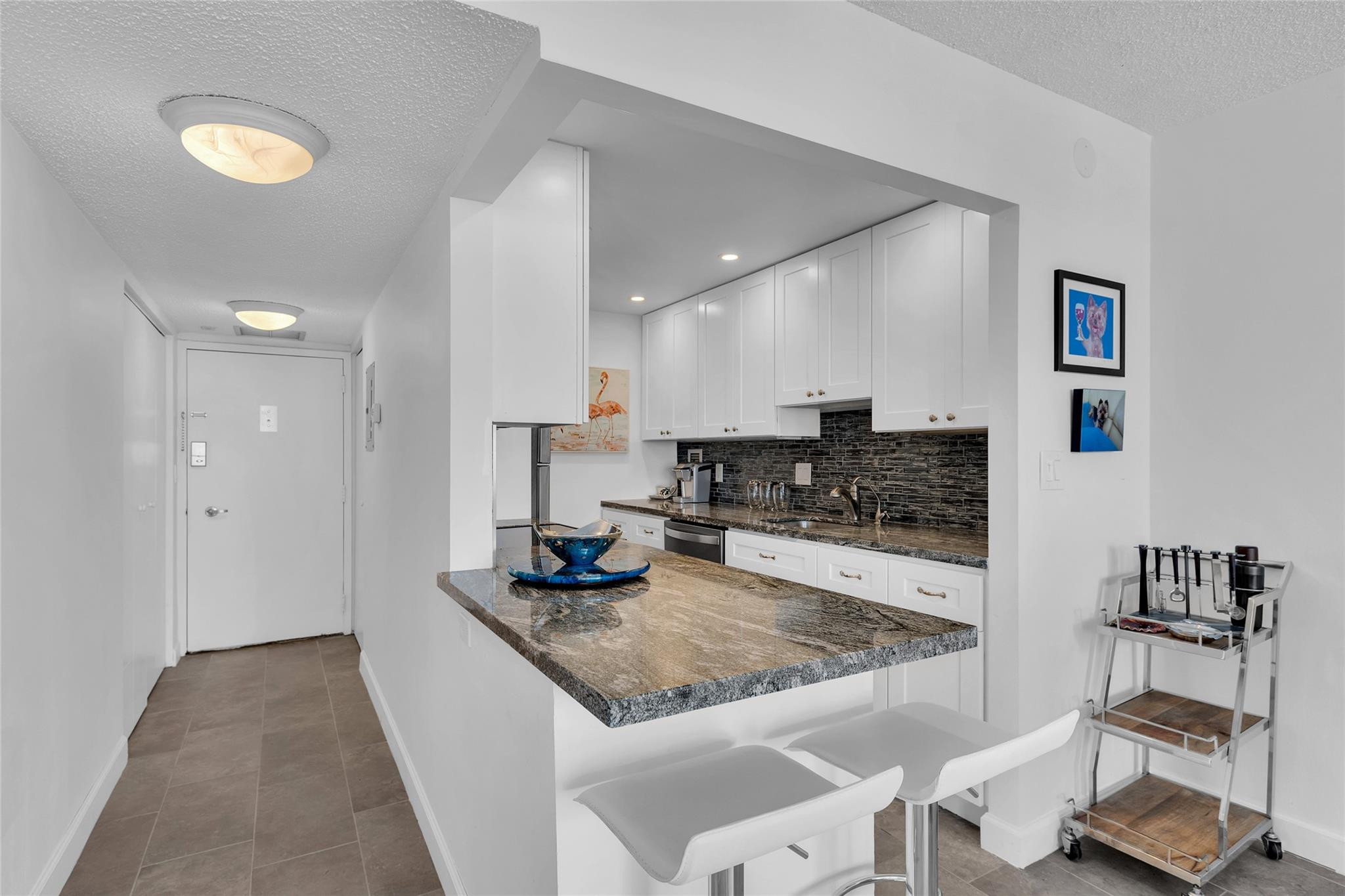 3015 N Ocean Boulevard 9C