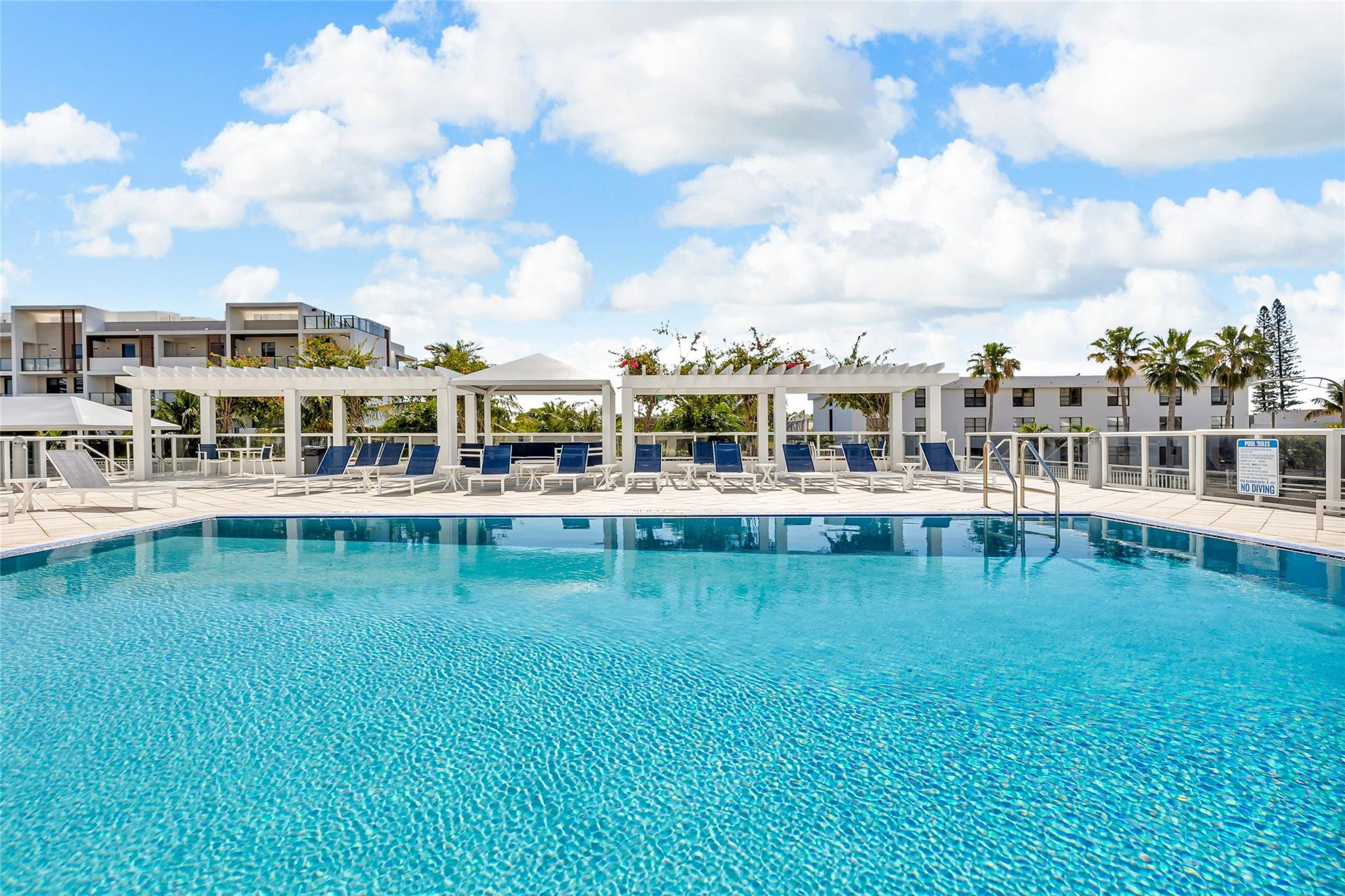 3015 N Ocean Boulevard 9C