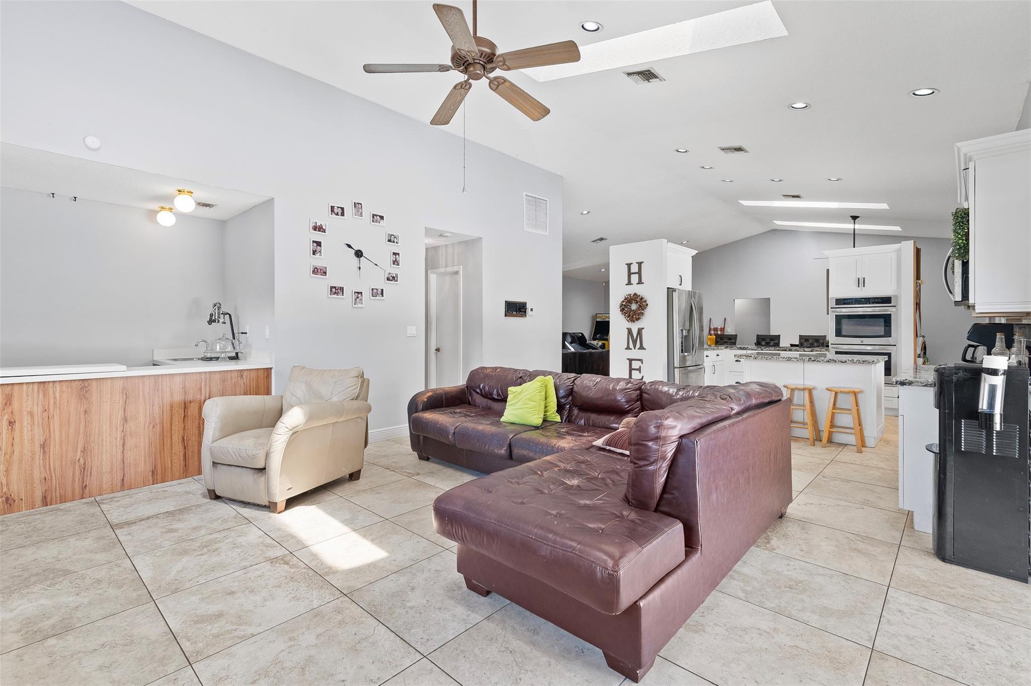20420 SW 50th Pl