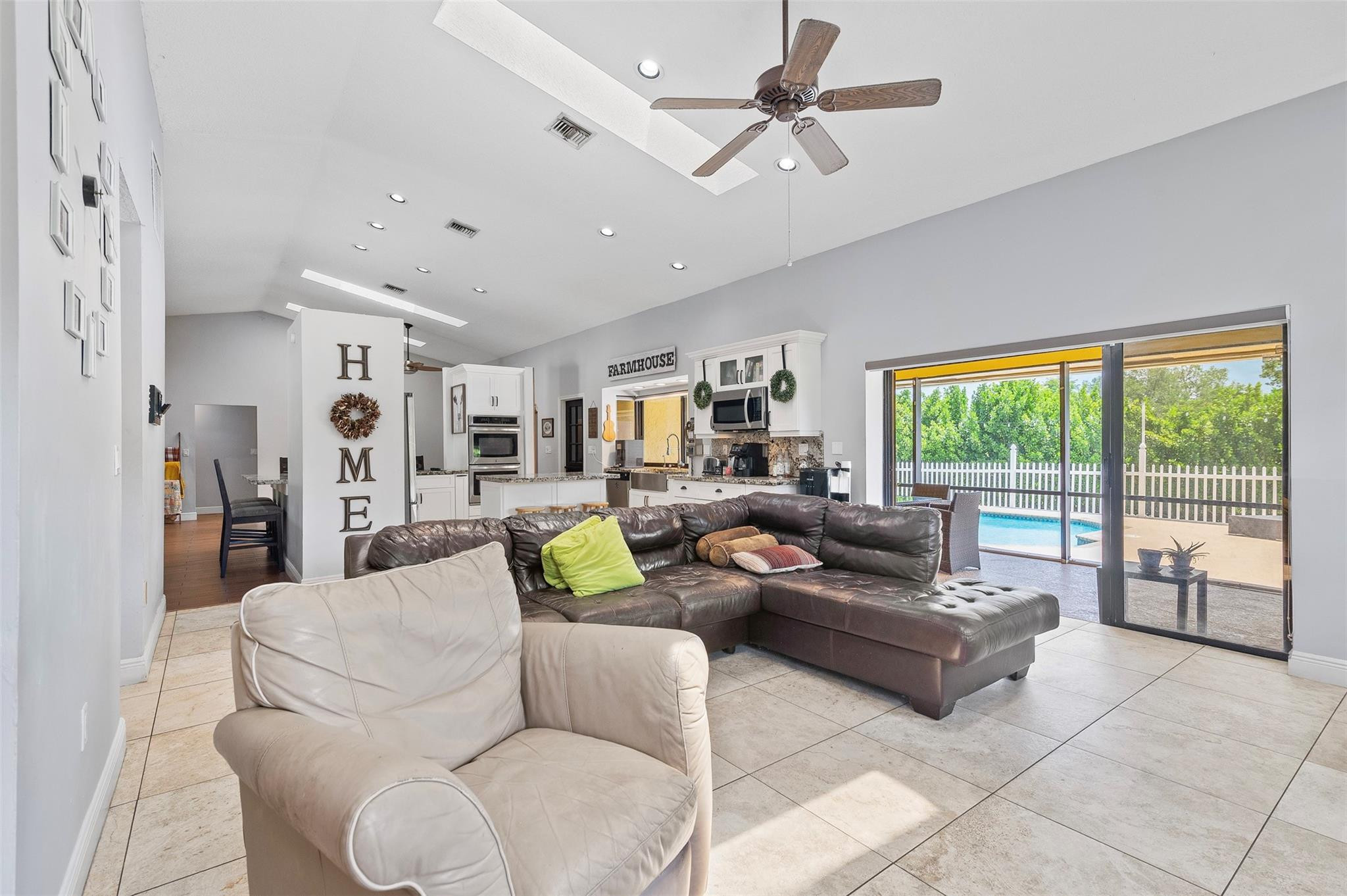 20420 SW 50th Pl