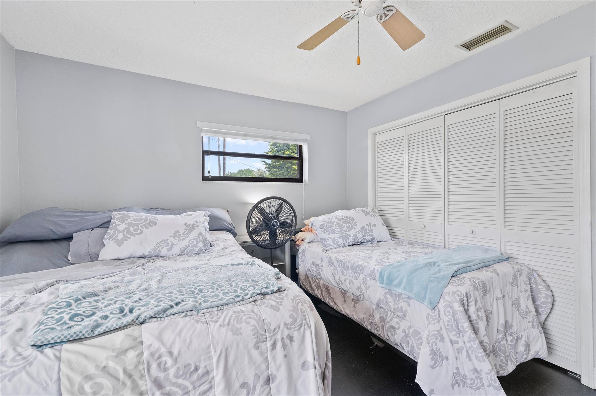 20420 SW 50th Pl