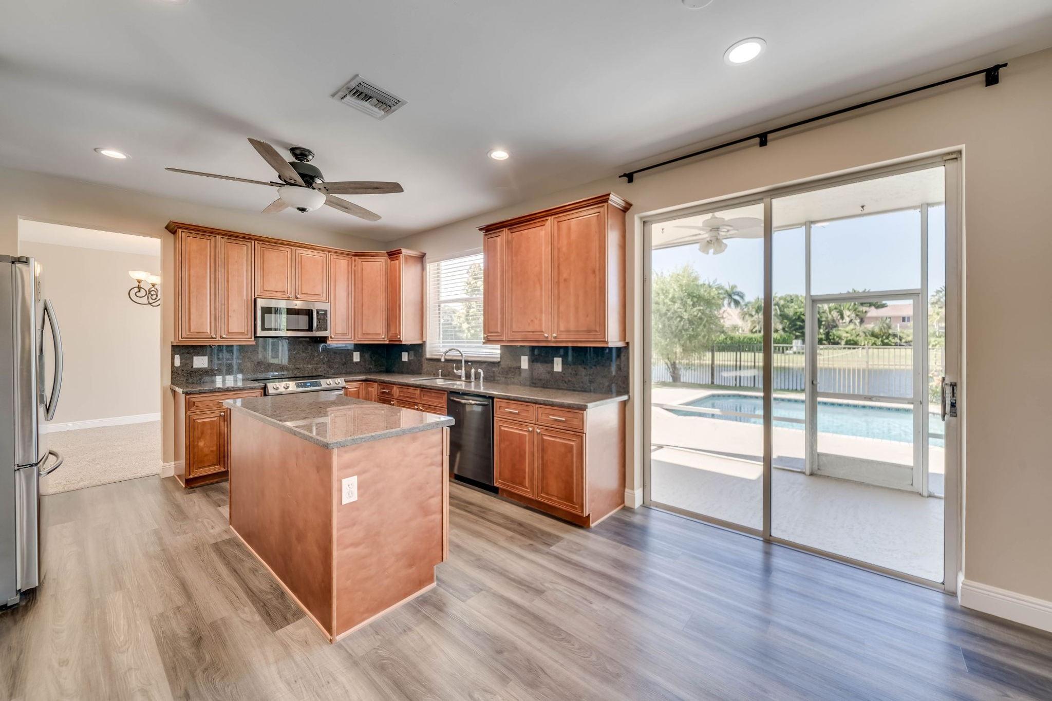 558 Stonemont Dr