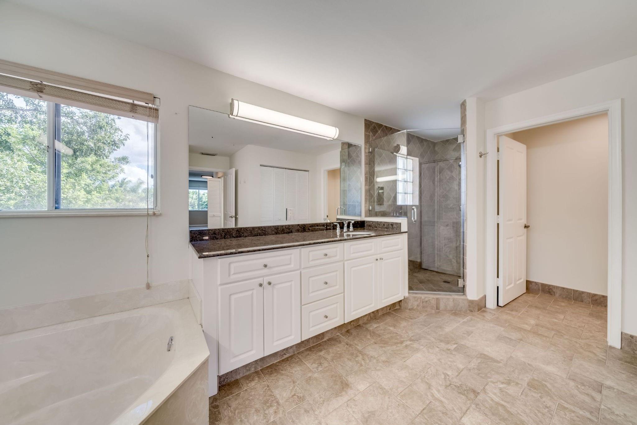 558 Stonemont Dr