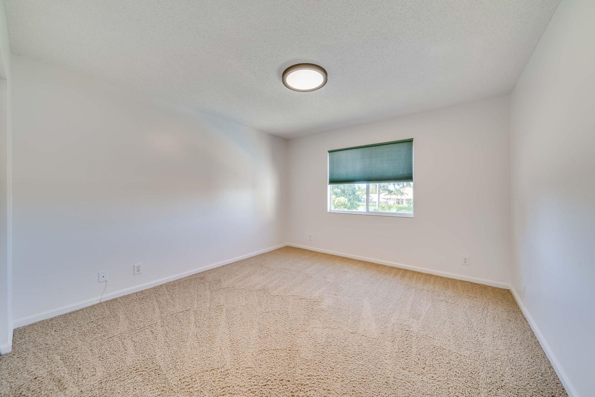 558 Stonemont Dr