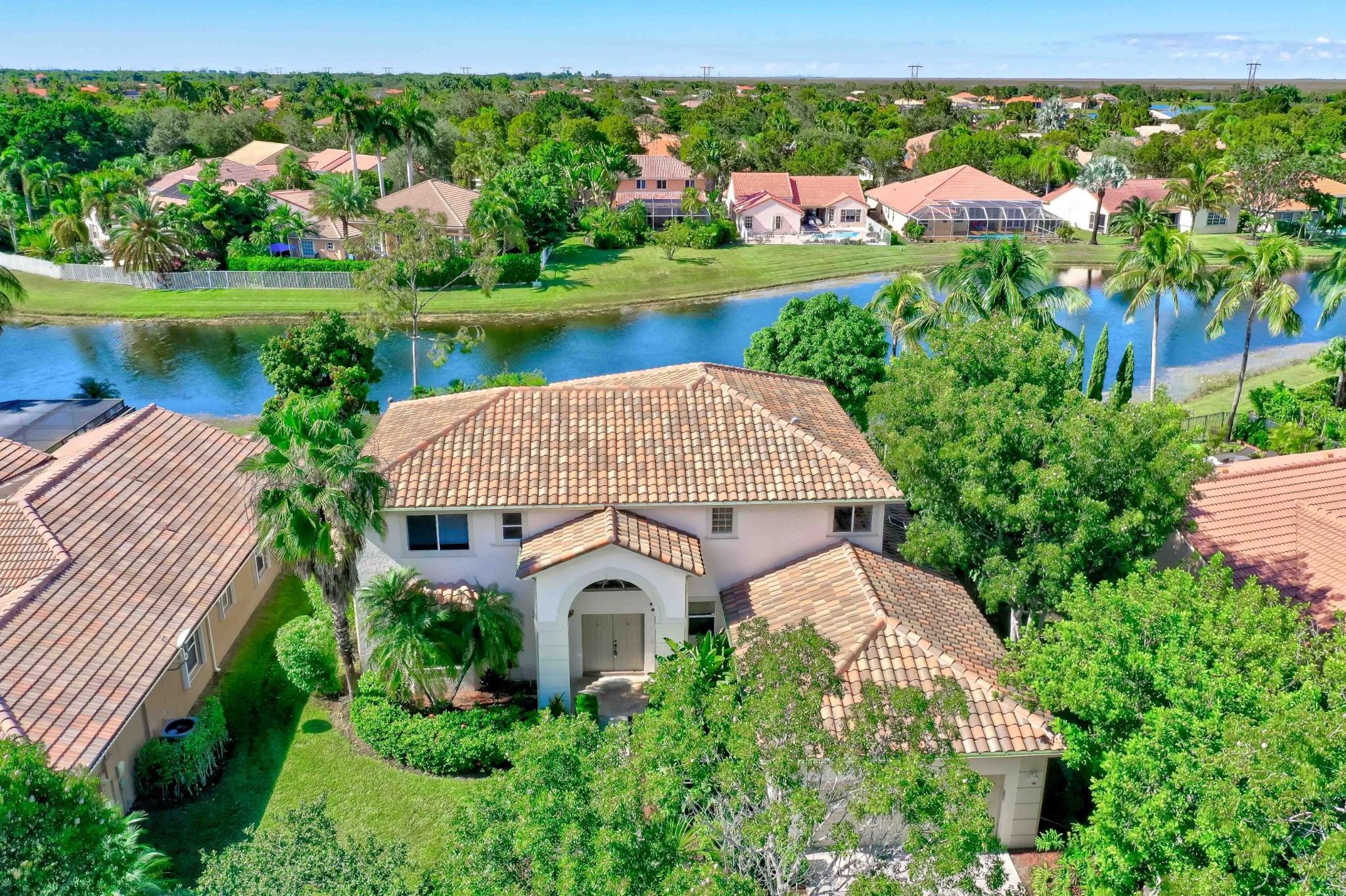 558 Stonemont Dr