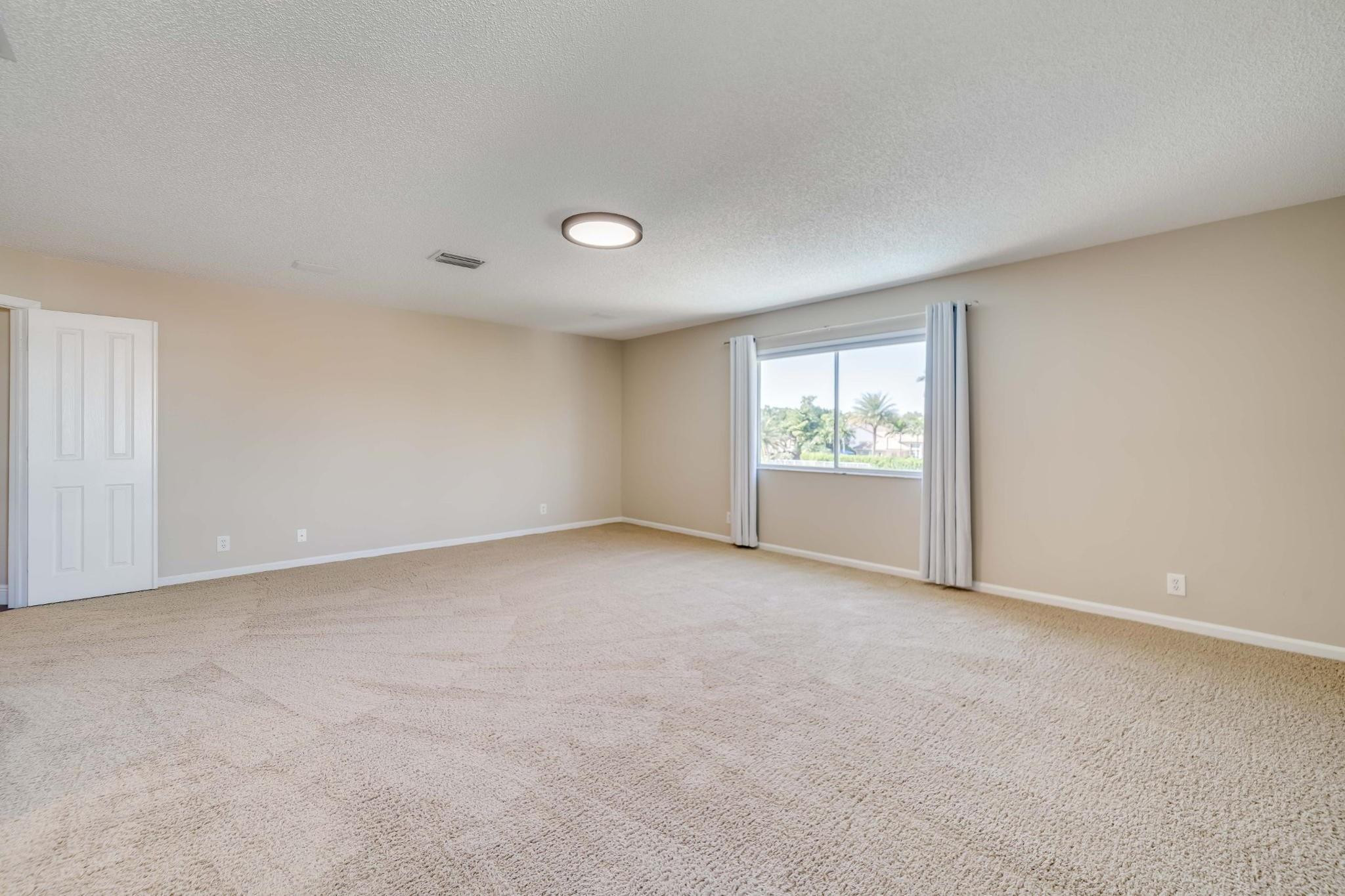 558 Stonemont Dr