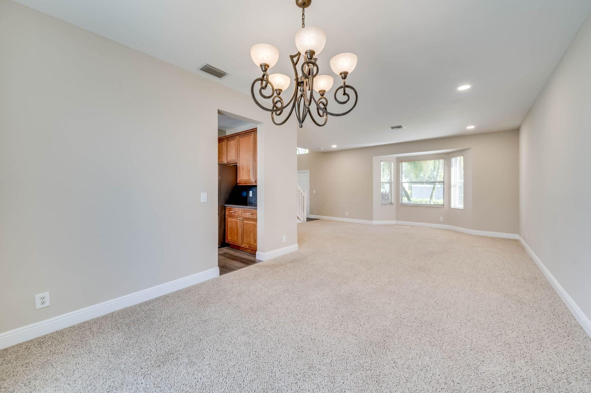 558 Stonemont Dr
