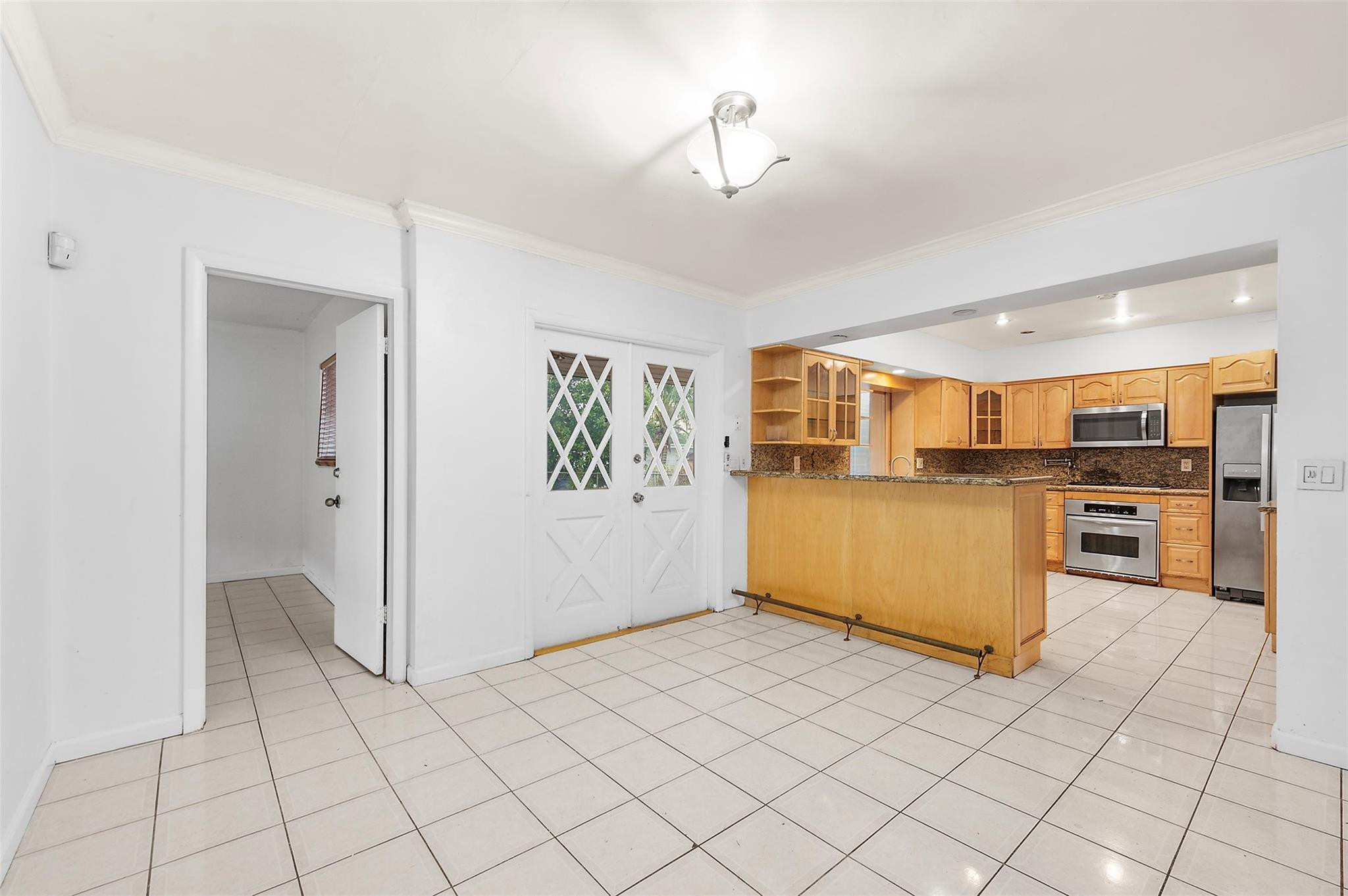 117 SW 4th Ave