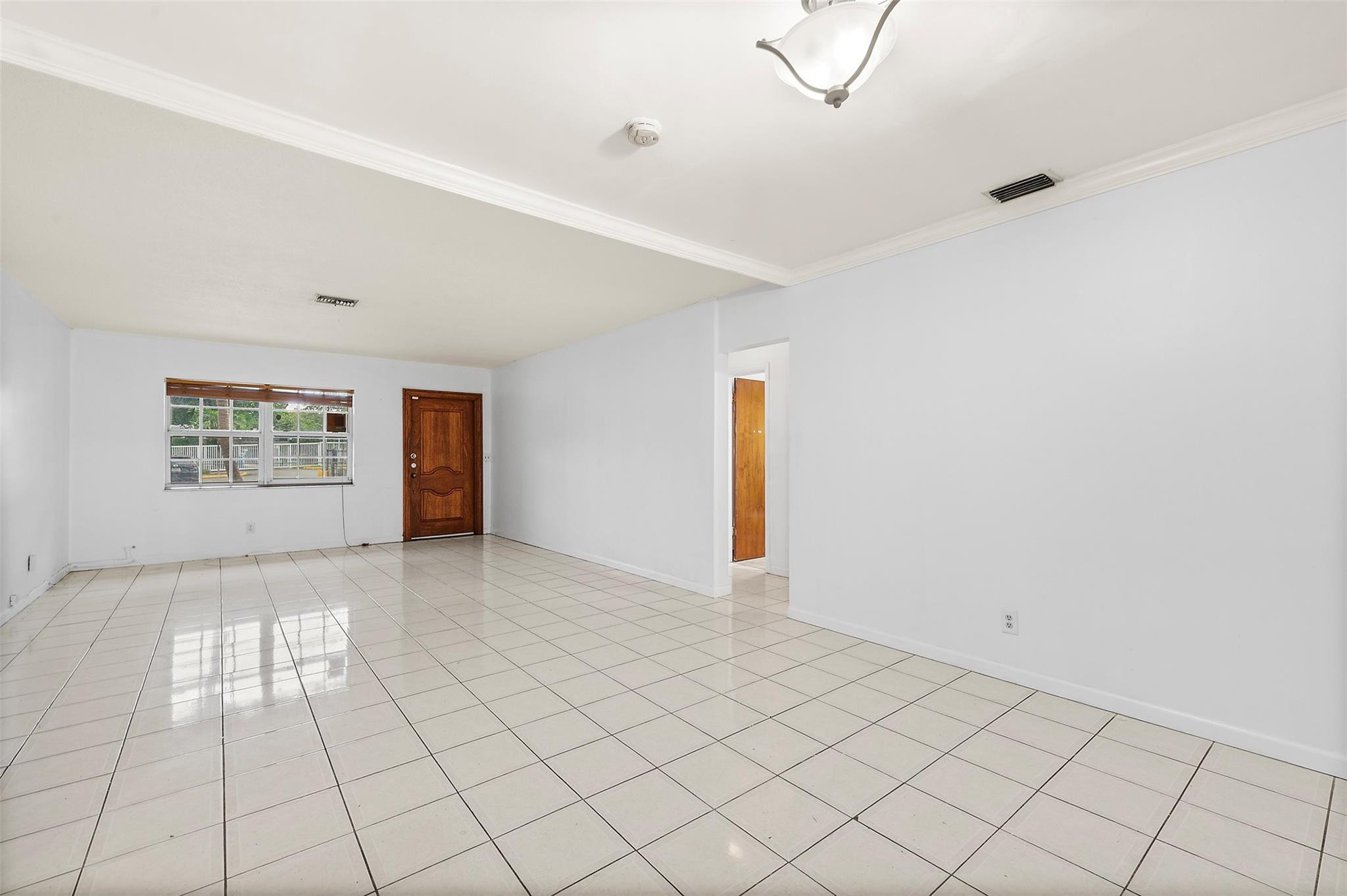 117 SW 4th Ave