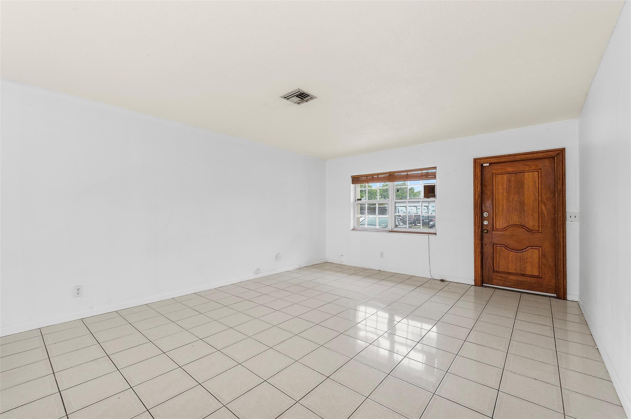 117 SW 4th Ave