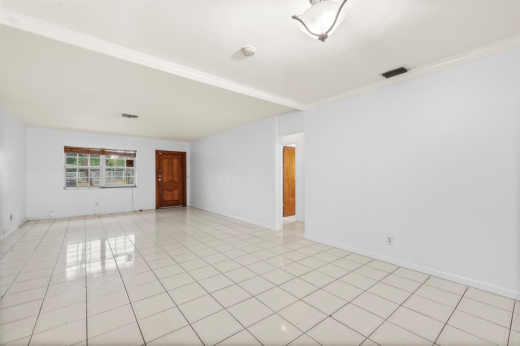 117 SW 4th Ave