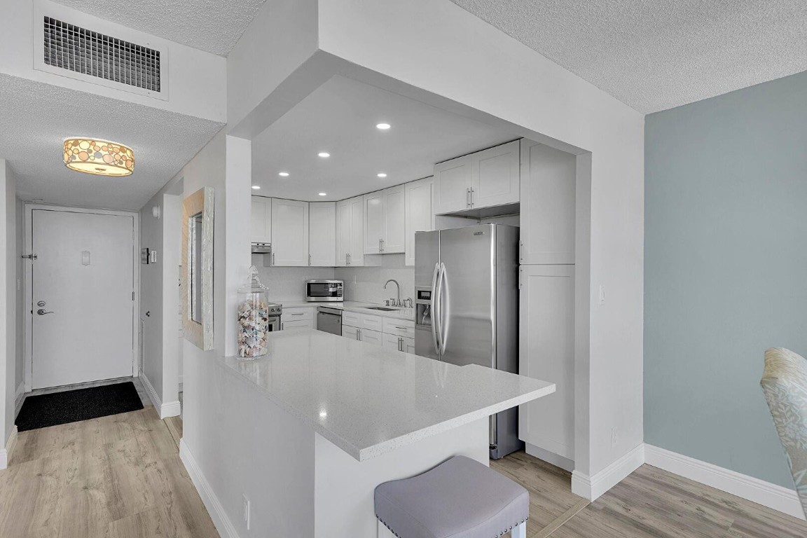 531 N Ocean Blvd 1701