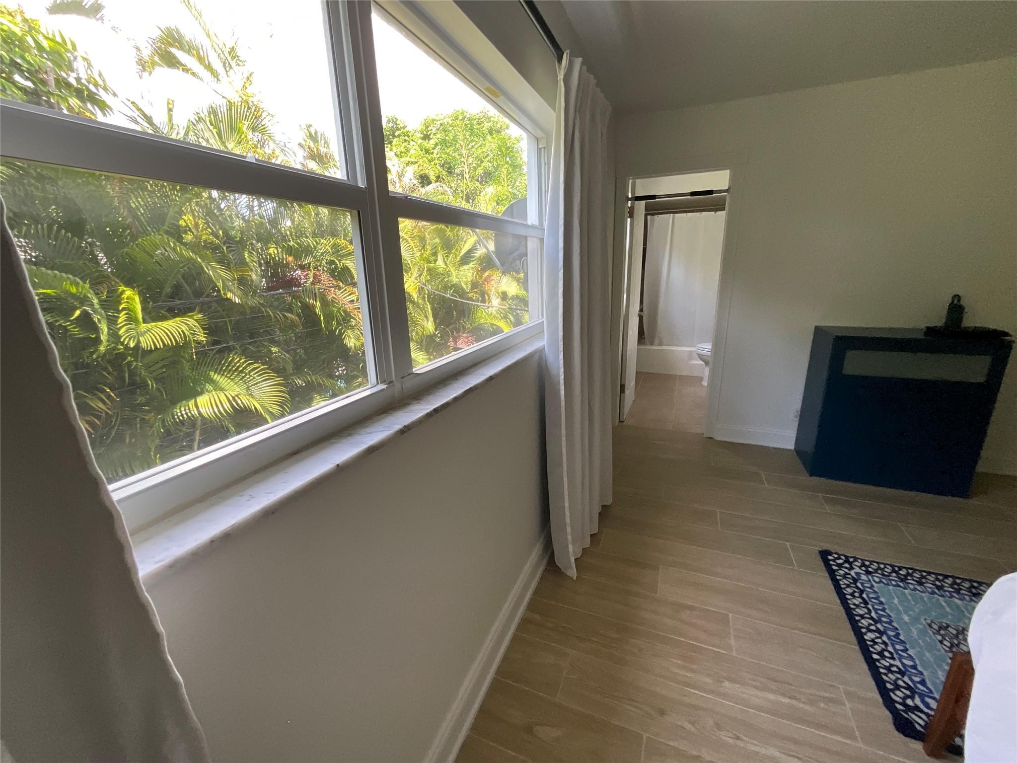 2424 NE 9th Street 208