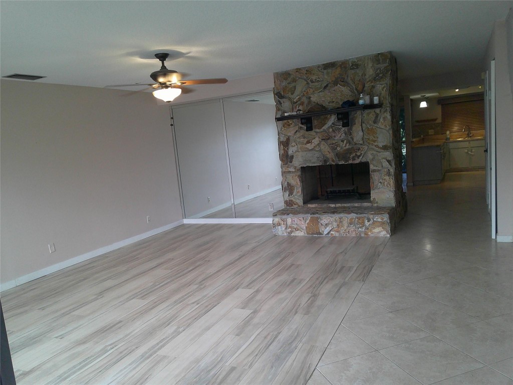 4291 Coral Springs Dr