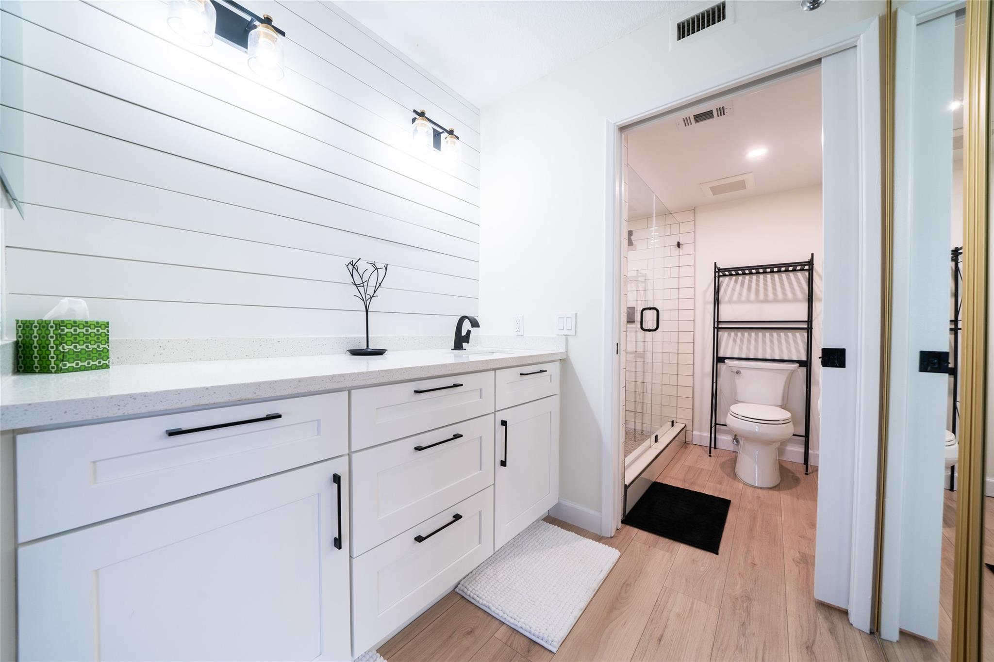 2240 N Cypress Bend Dr 802