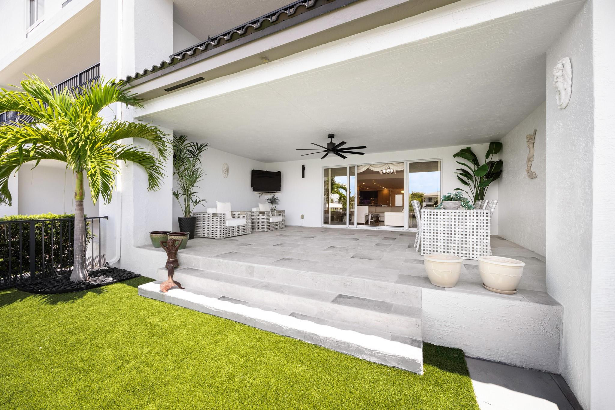 615 Bayshore Drive 105