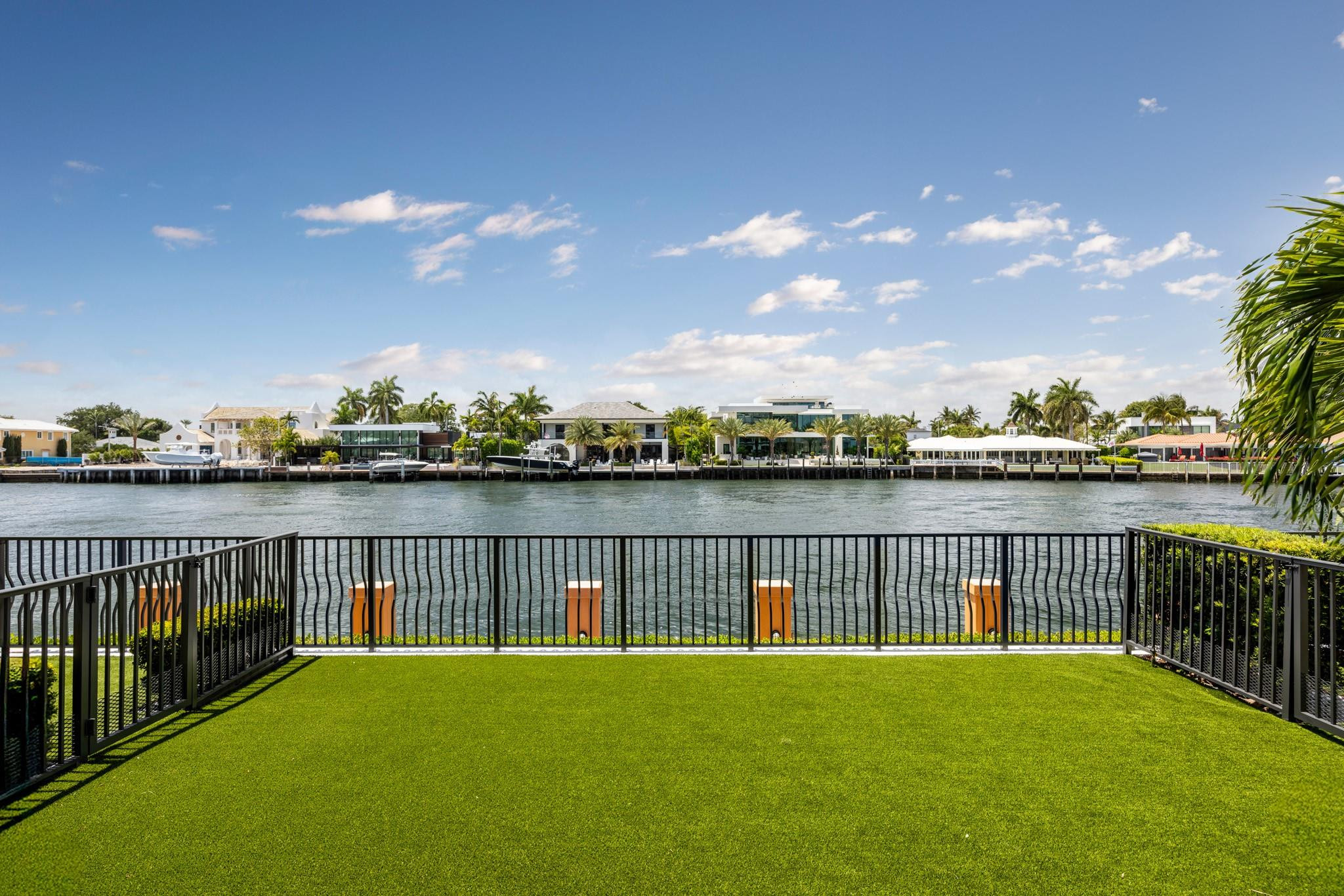 615 Bayshore Drive 105