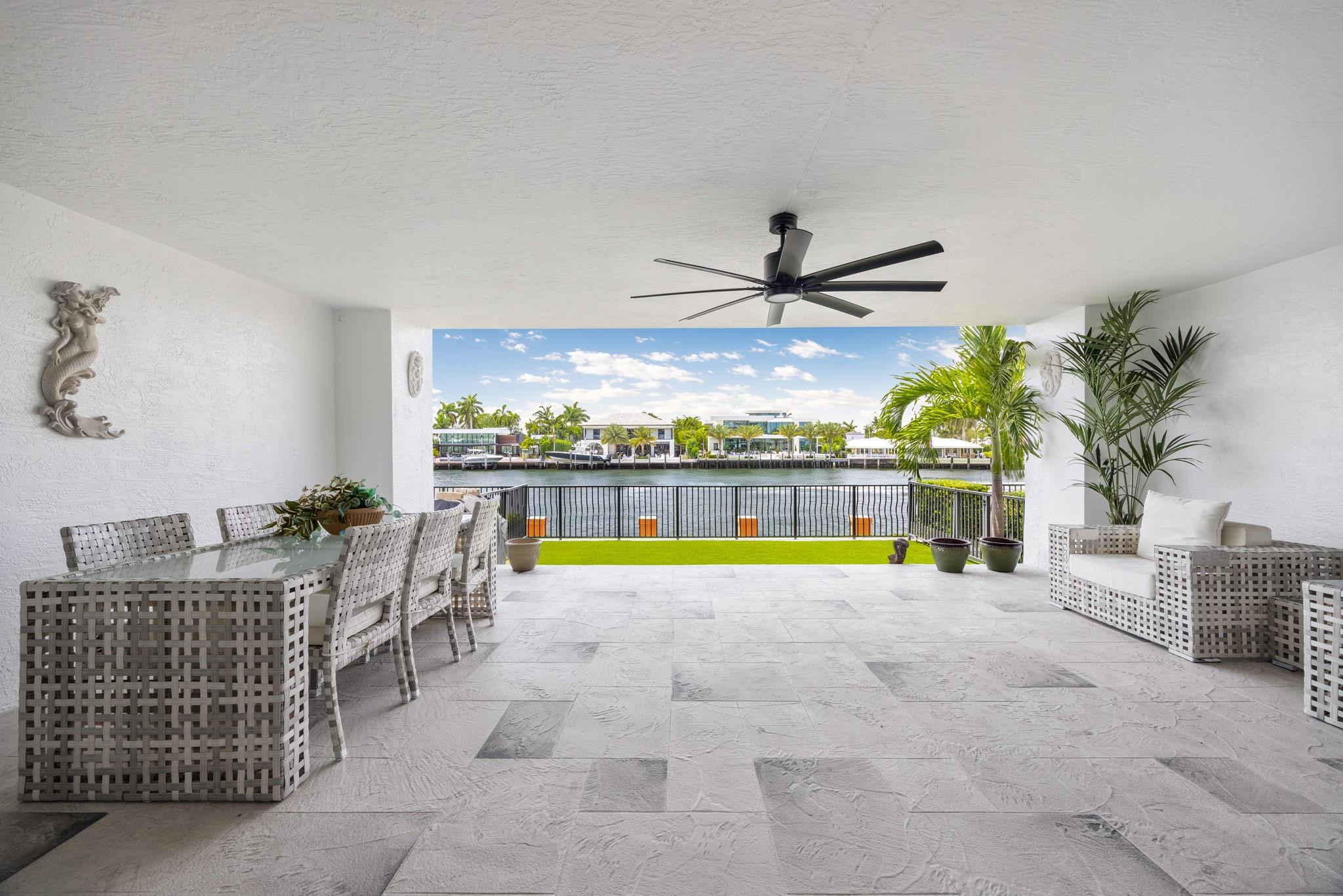 615 Bayshore Drive 105