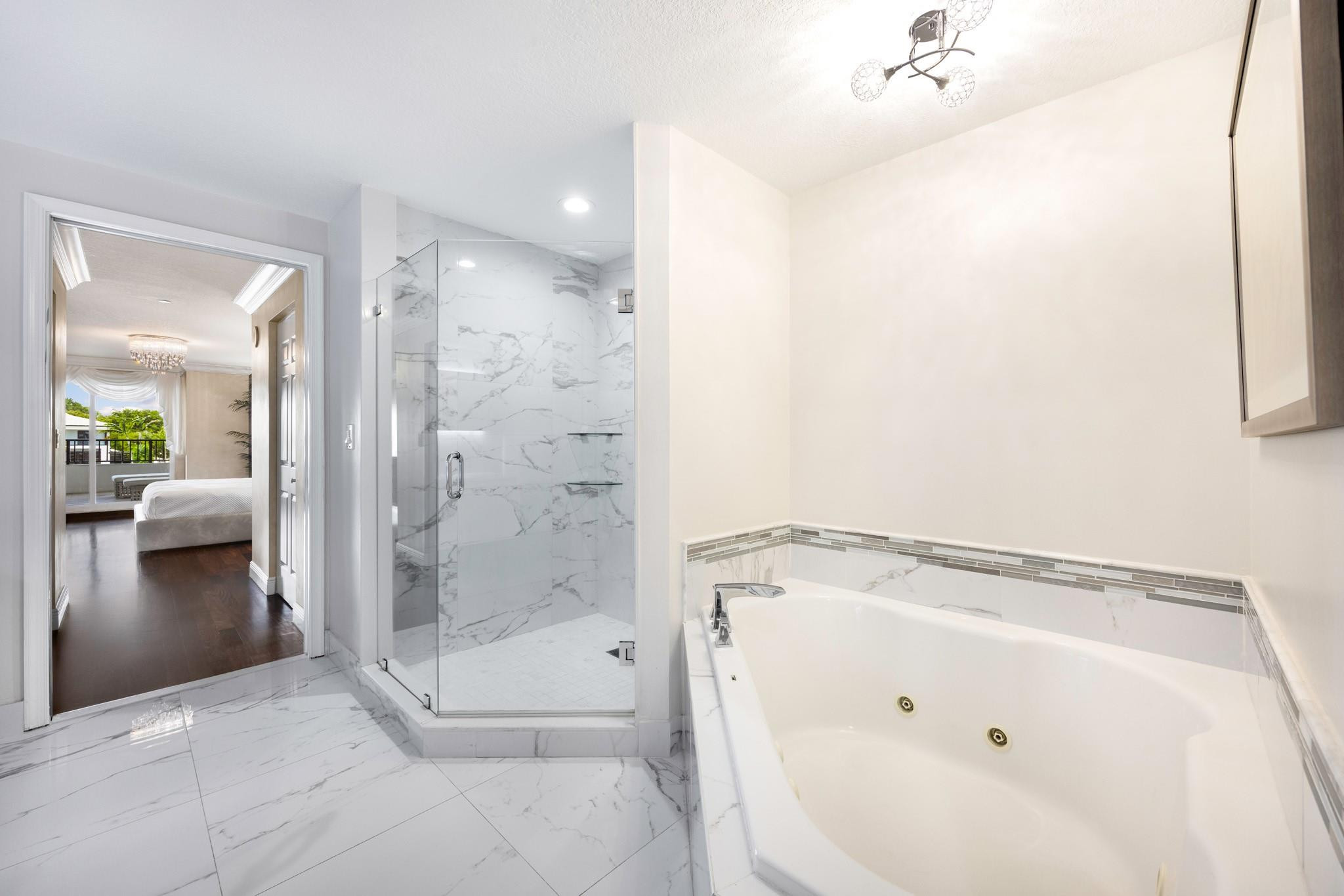 615 Bayshore Drive 105