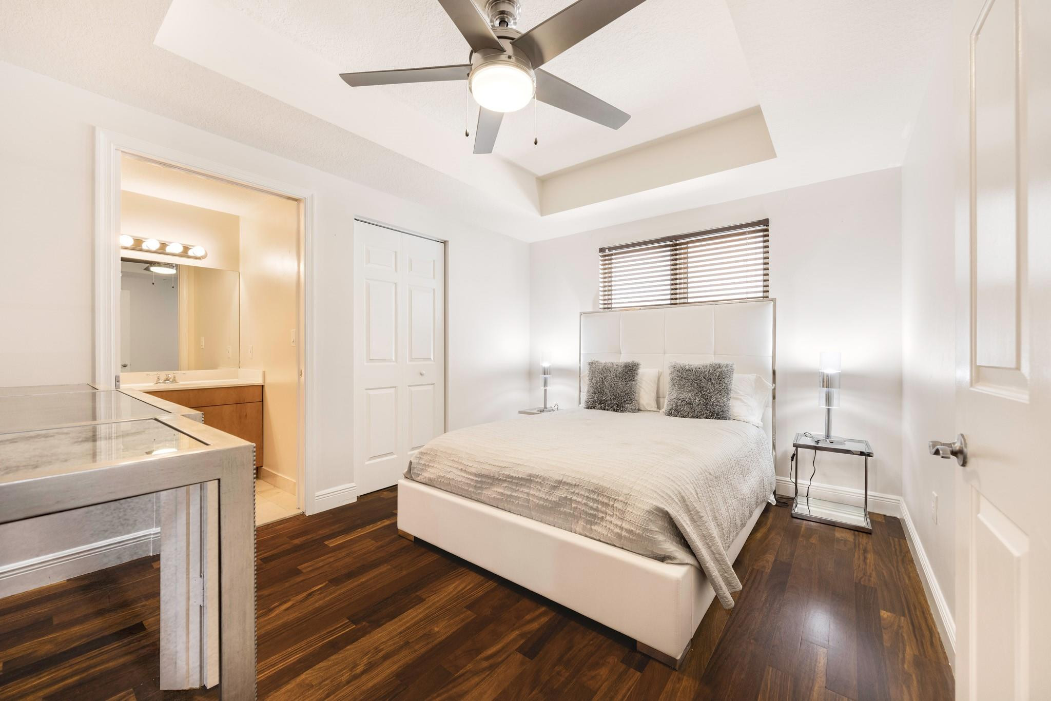 615 Bayshore Drive 105