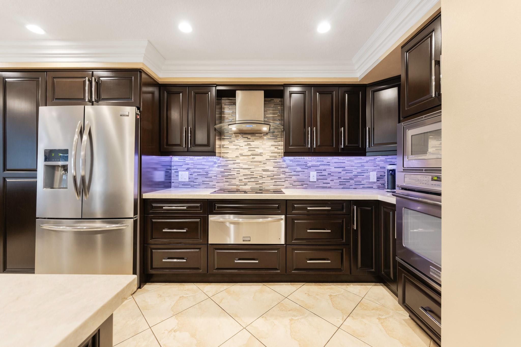 615 Bayshore Drive 105