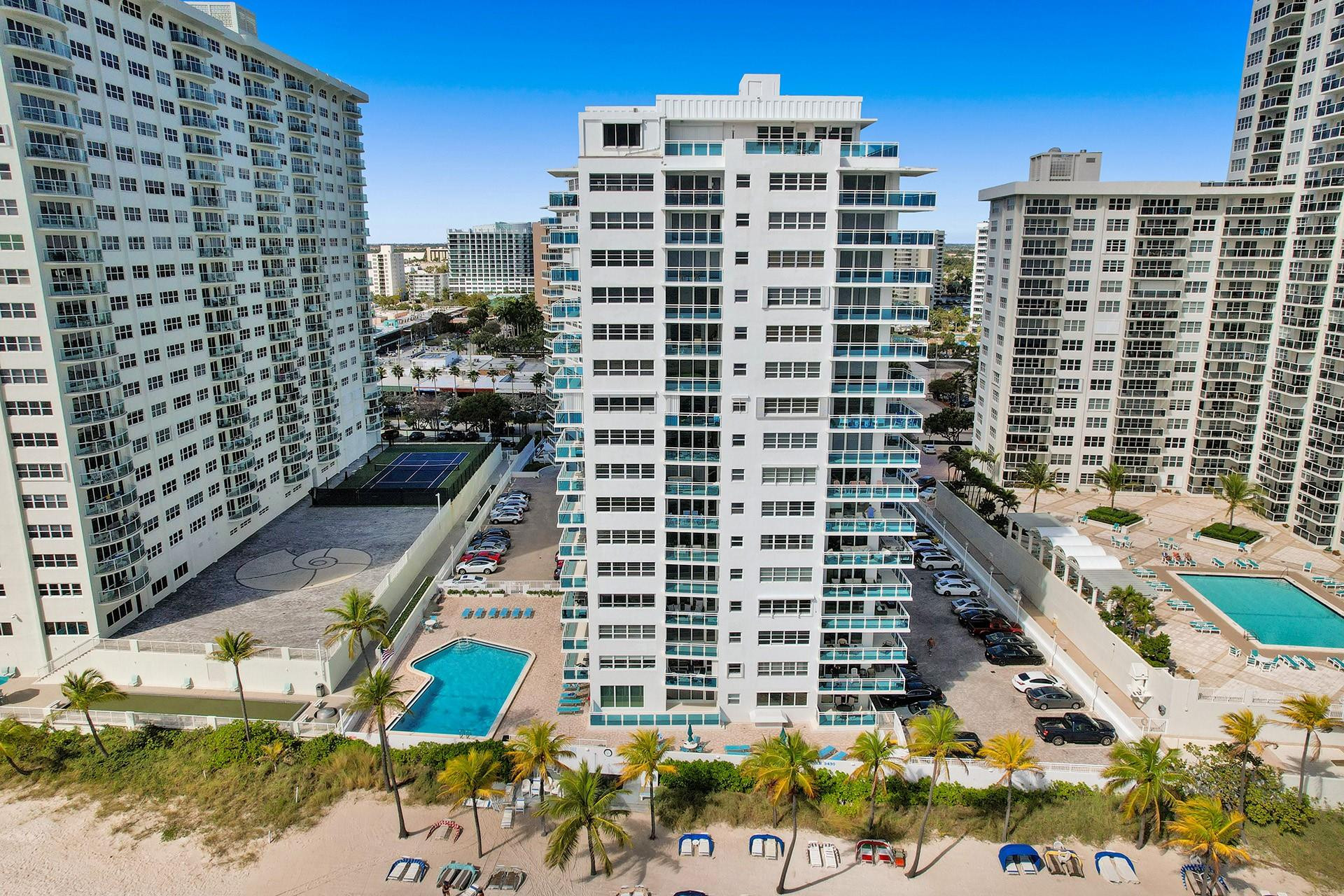 3430 Galt Ocean Drive 106