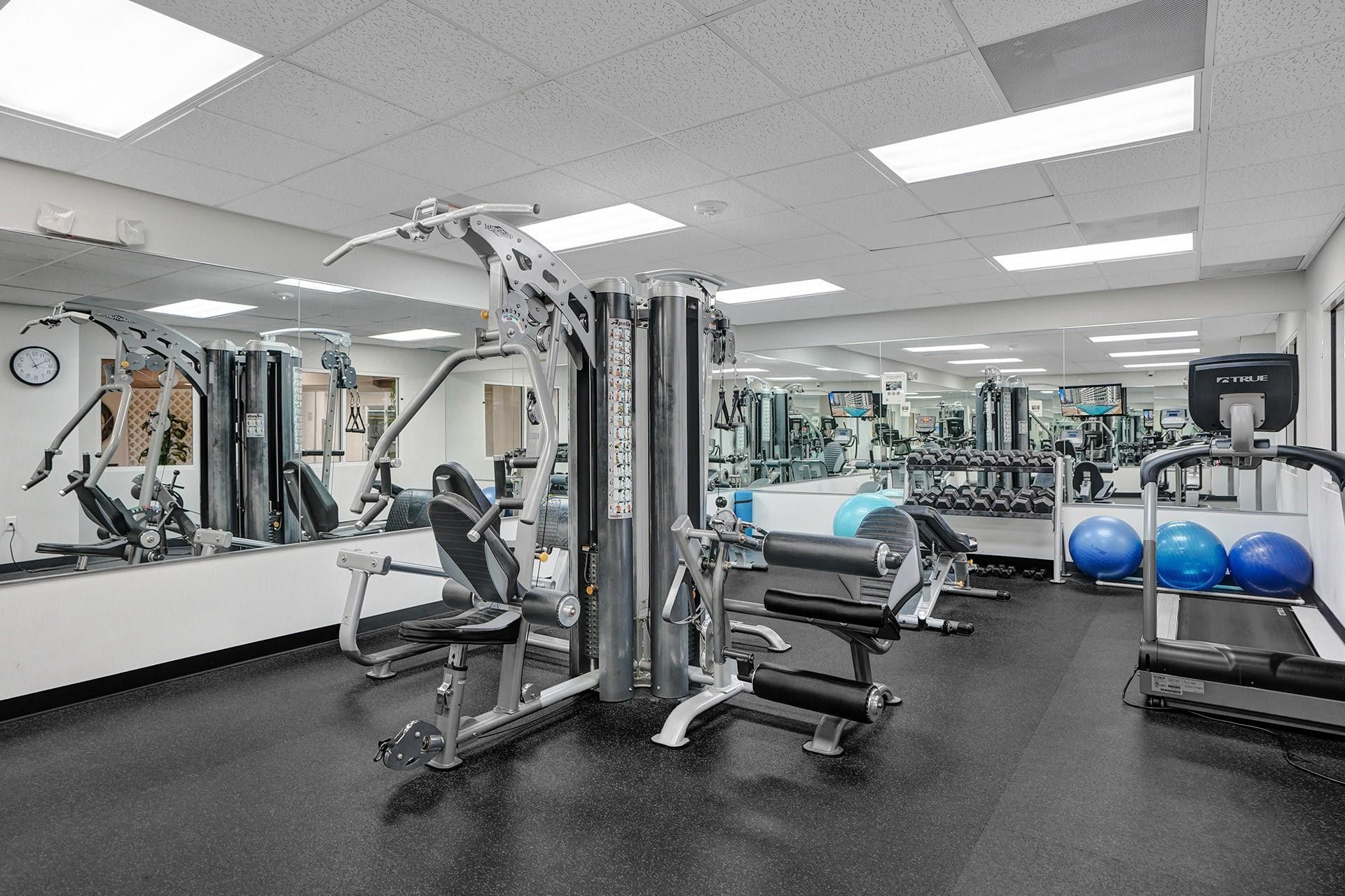 3430 Galt Ocean Drive 106