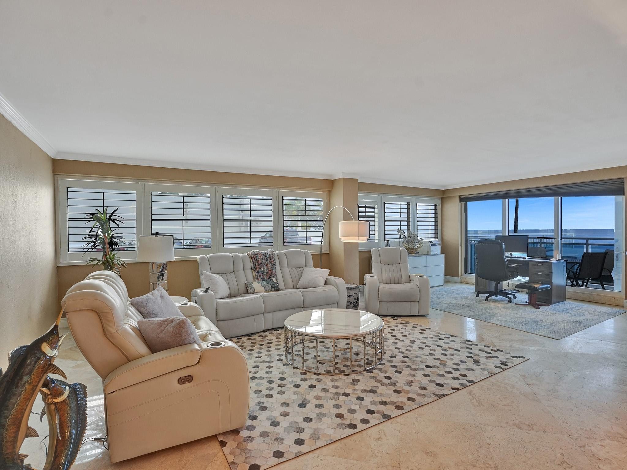 3430 Galt Ocean Drive 106