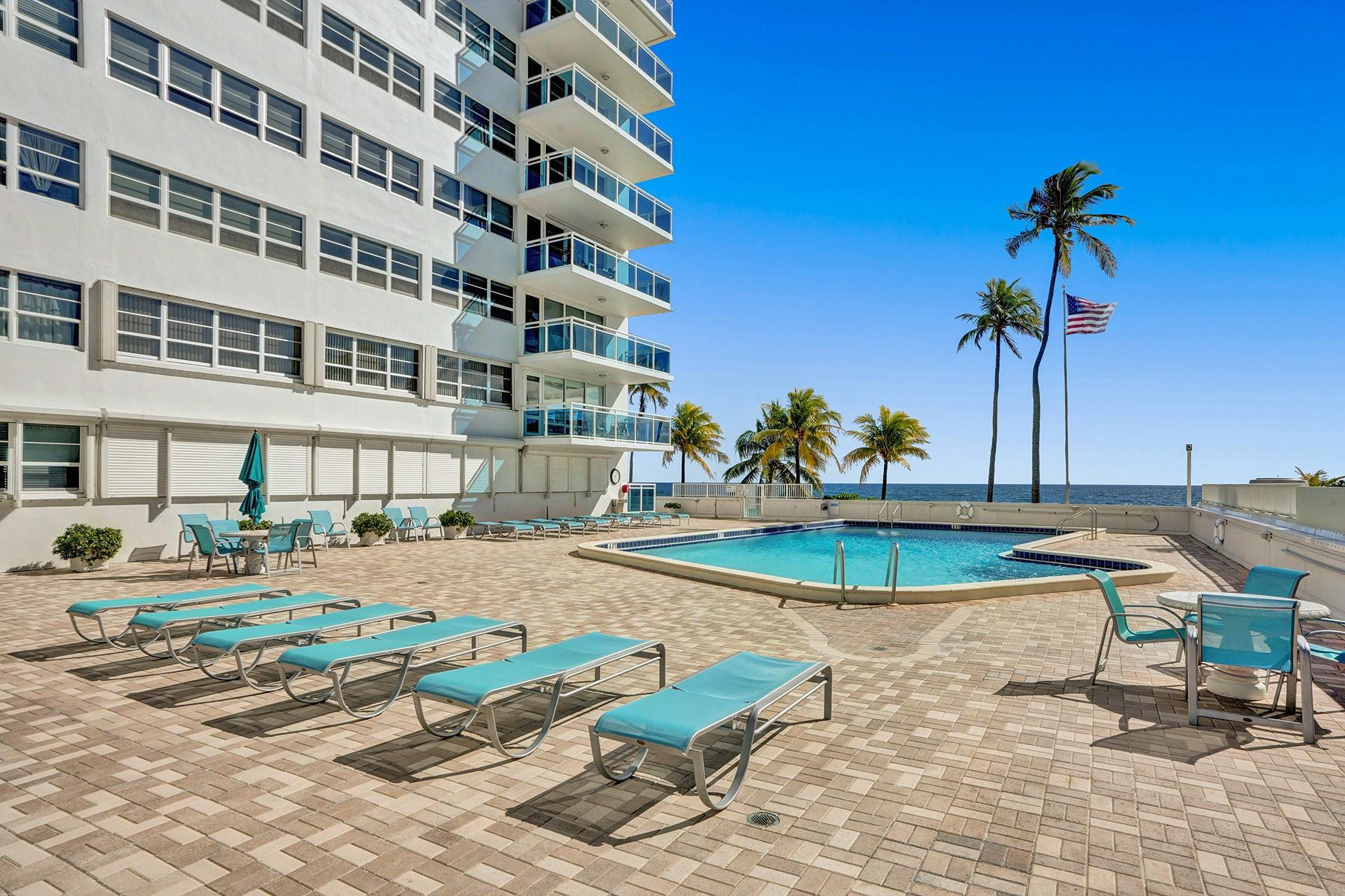 3430 Galt Ocean Drive 106