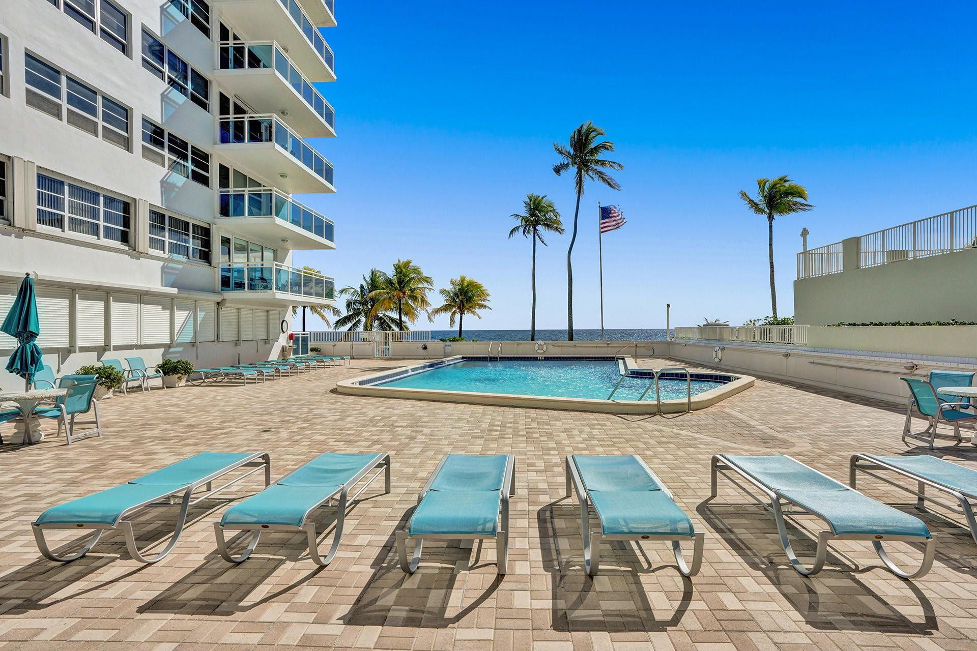 3430 Galt Ocean Drive 106