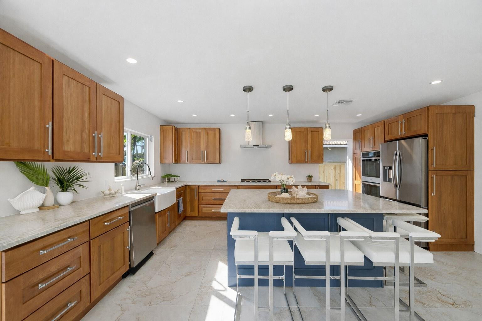 1706 NE 28th Drive