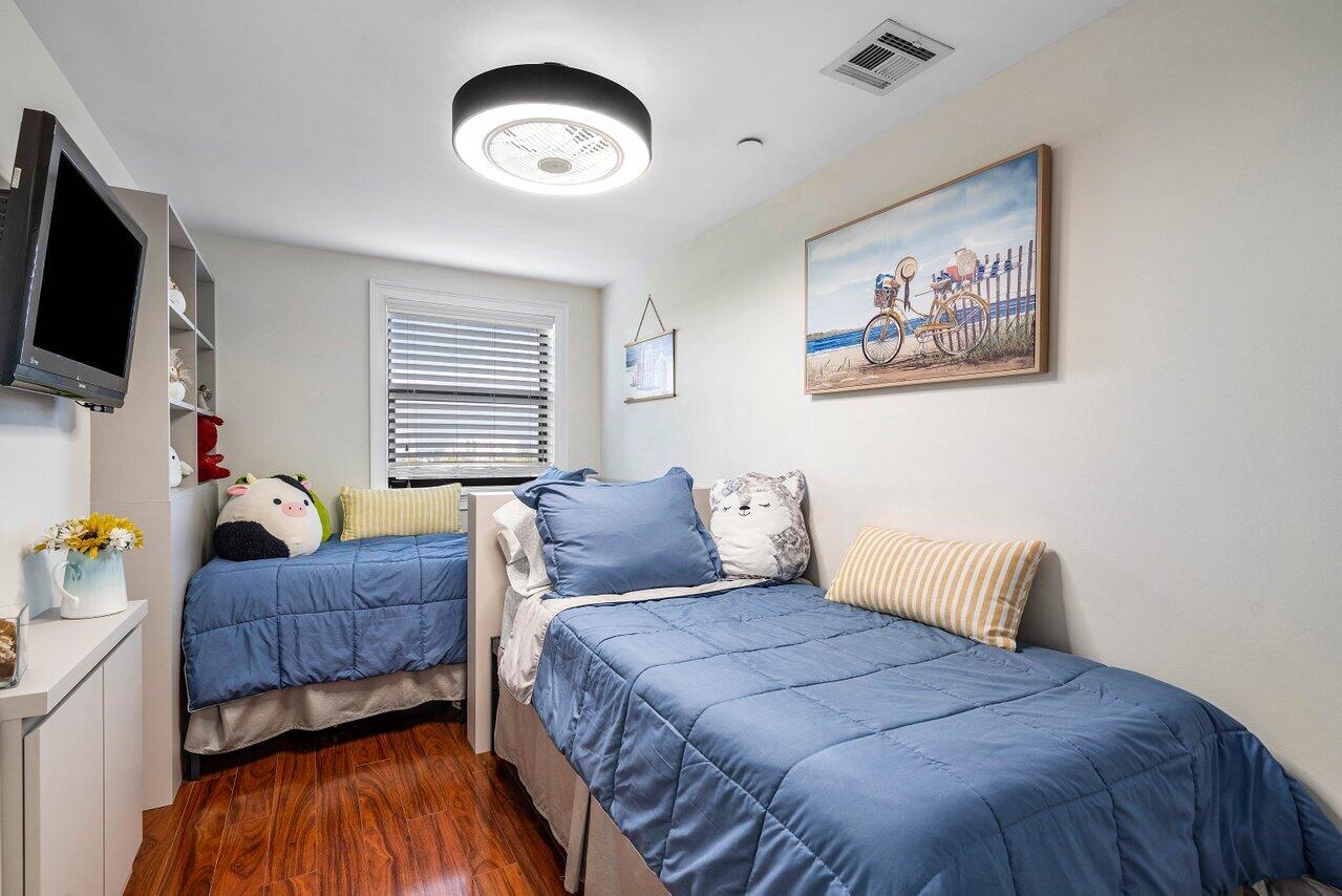 1035 SE 6th Avenue Ph2