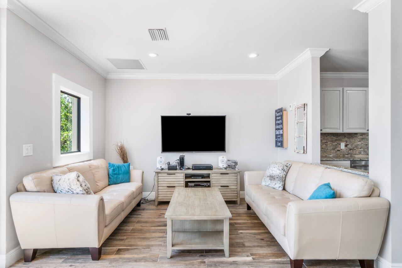 1035 SE 6th Avenue Ph2