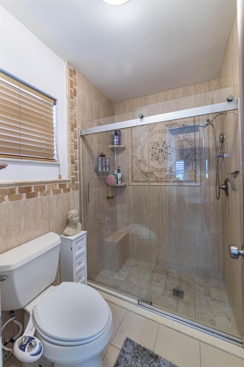 7119 NW 106th Avenue