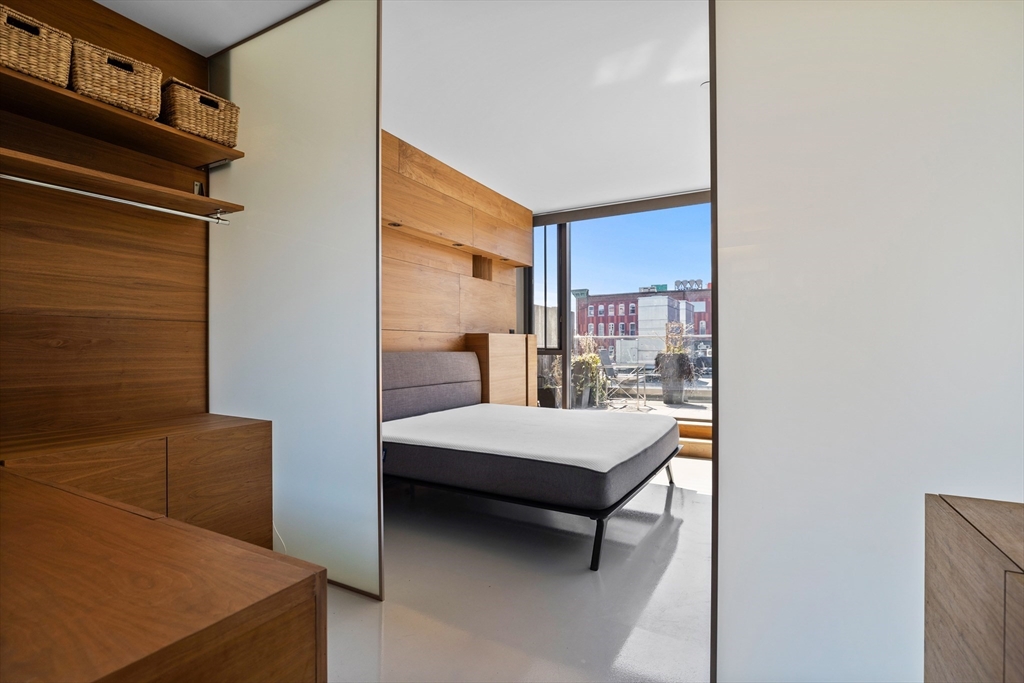 346 Congress St. # 701
