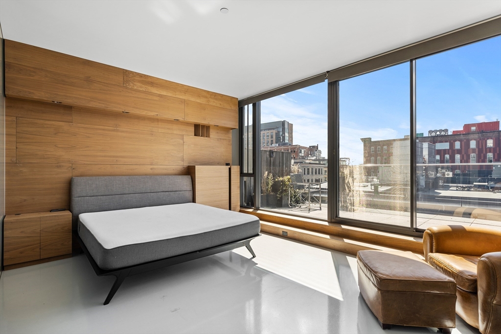 346 Congress St. # 701