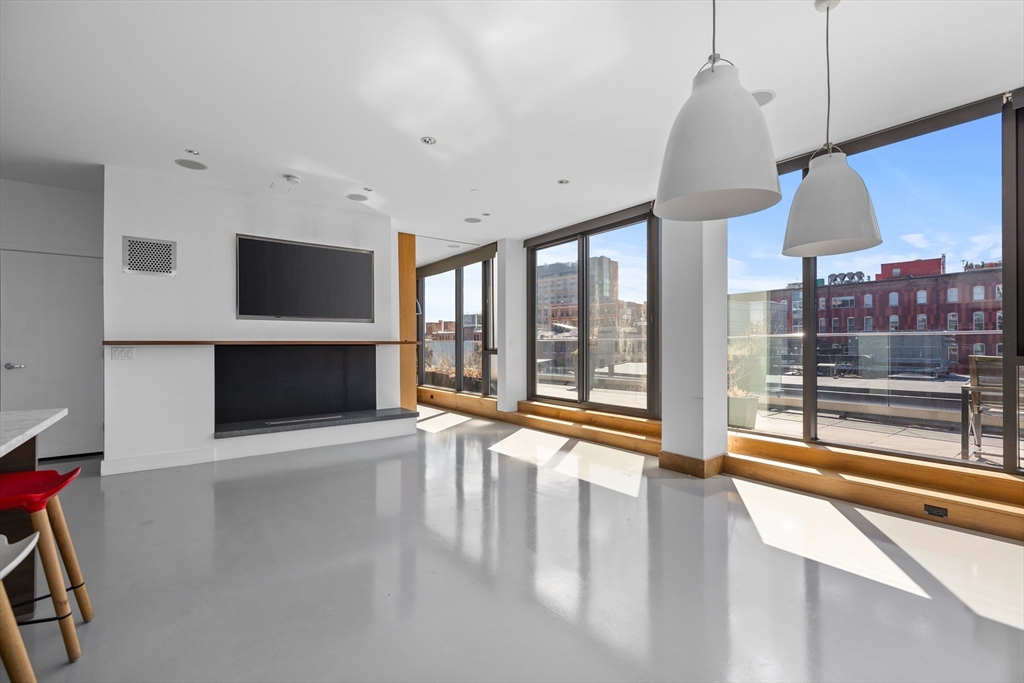 346 Congress St. # 701