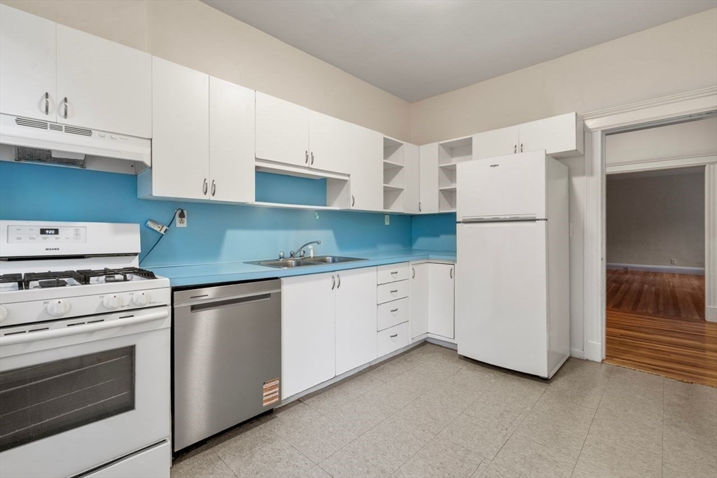 441 Washington # 2