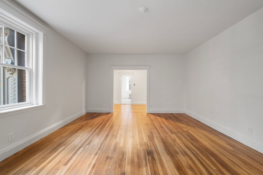 441 Washington # 2