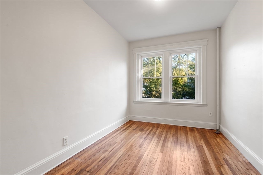 441 Washington # 2