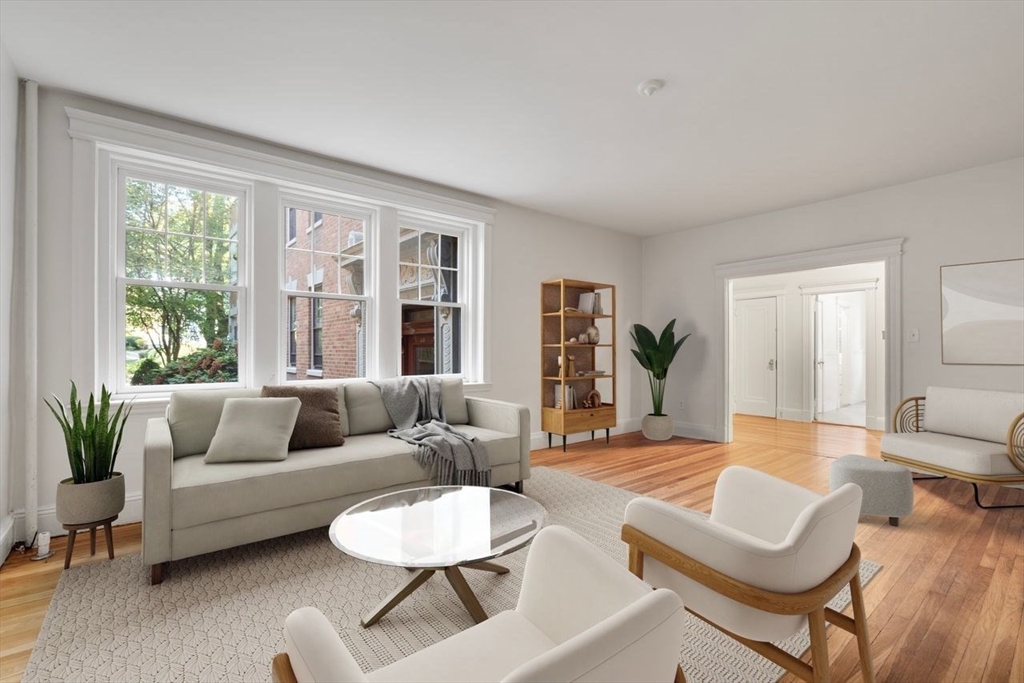 441 Washington # 2