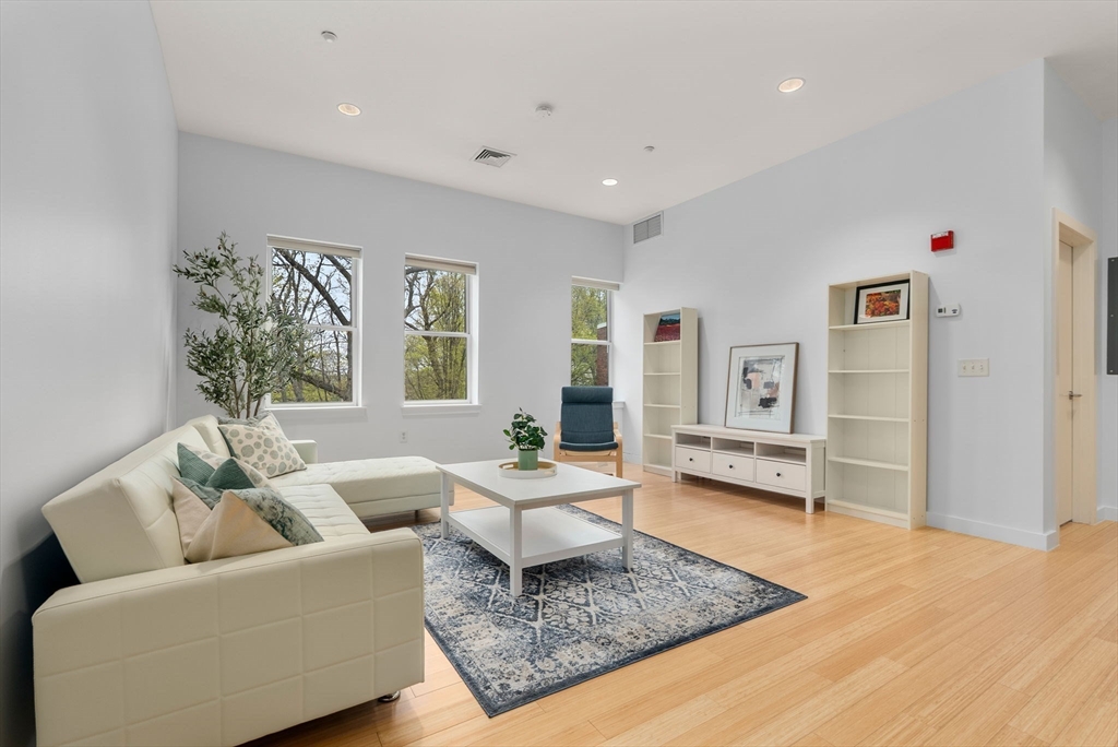 99 Chestnut Hill Avenue # 310