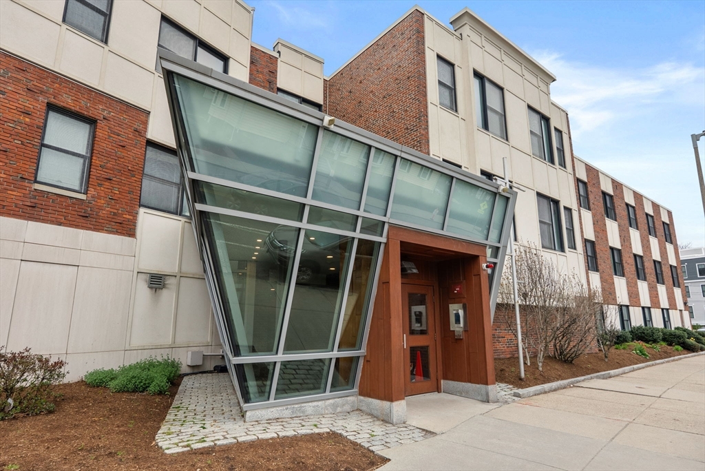 99 Chestnut Hill Avenue # 310