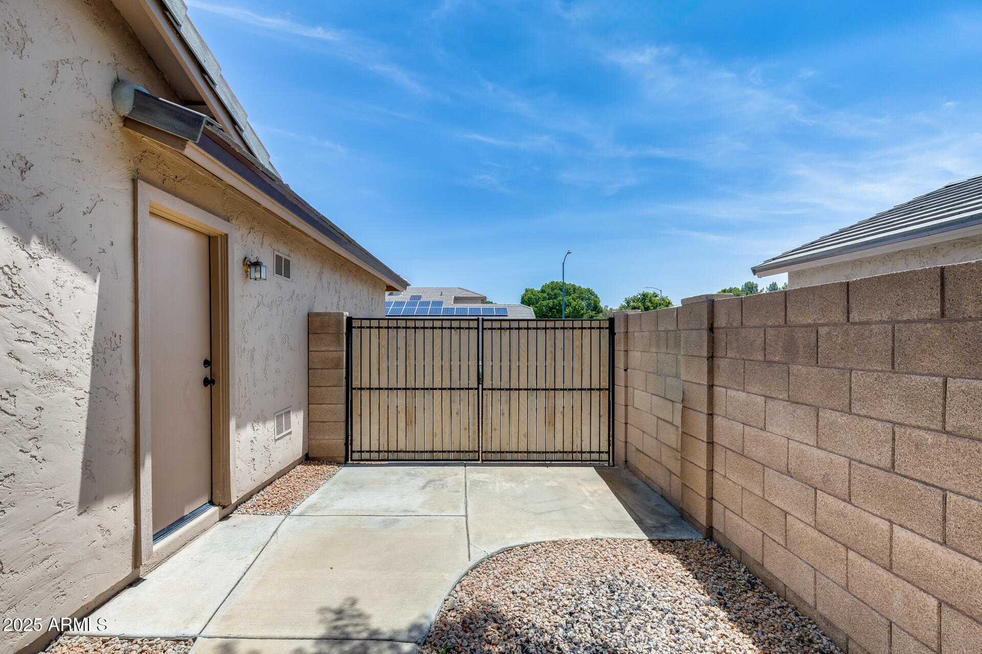 19108 N 65TH Avenue