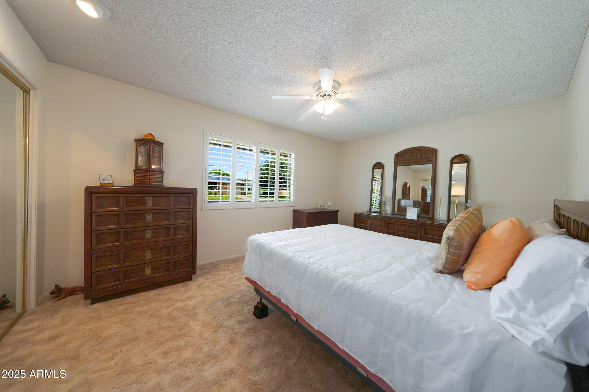 9813 W GULF HILLS Drive