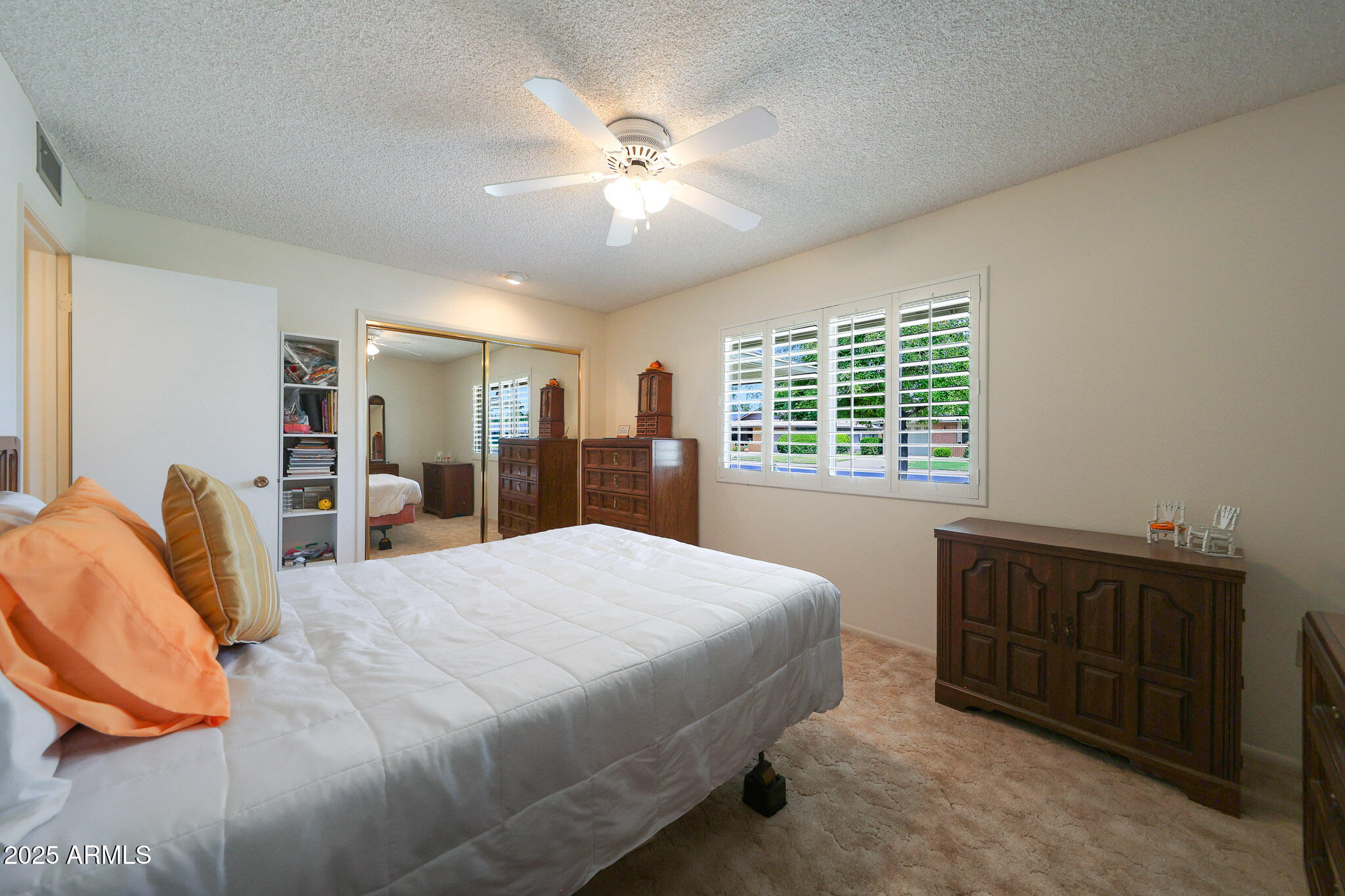 9813 W GULF HILLS Drive