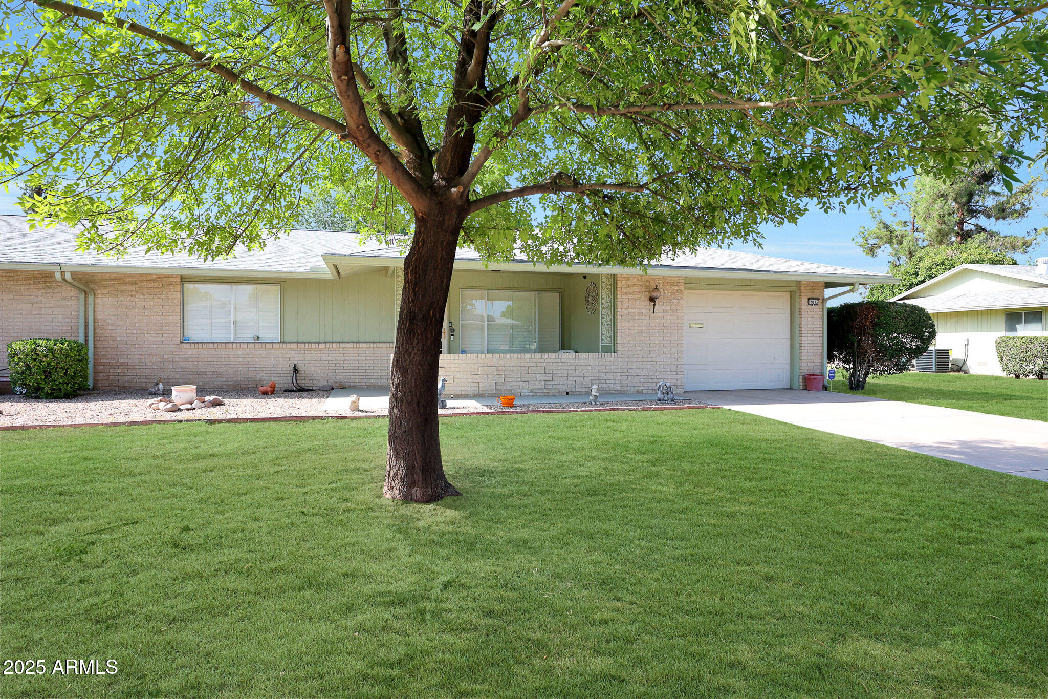 9813 W GULF HILLS Drive