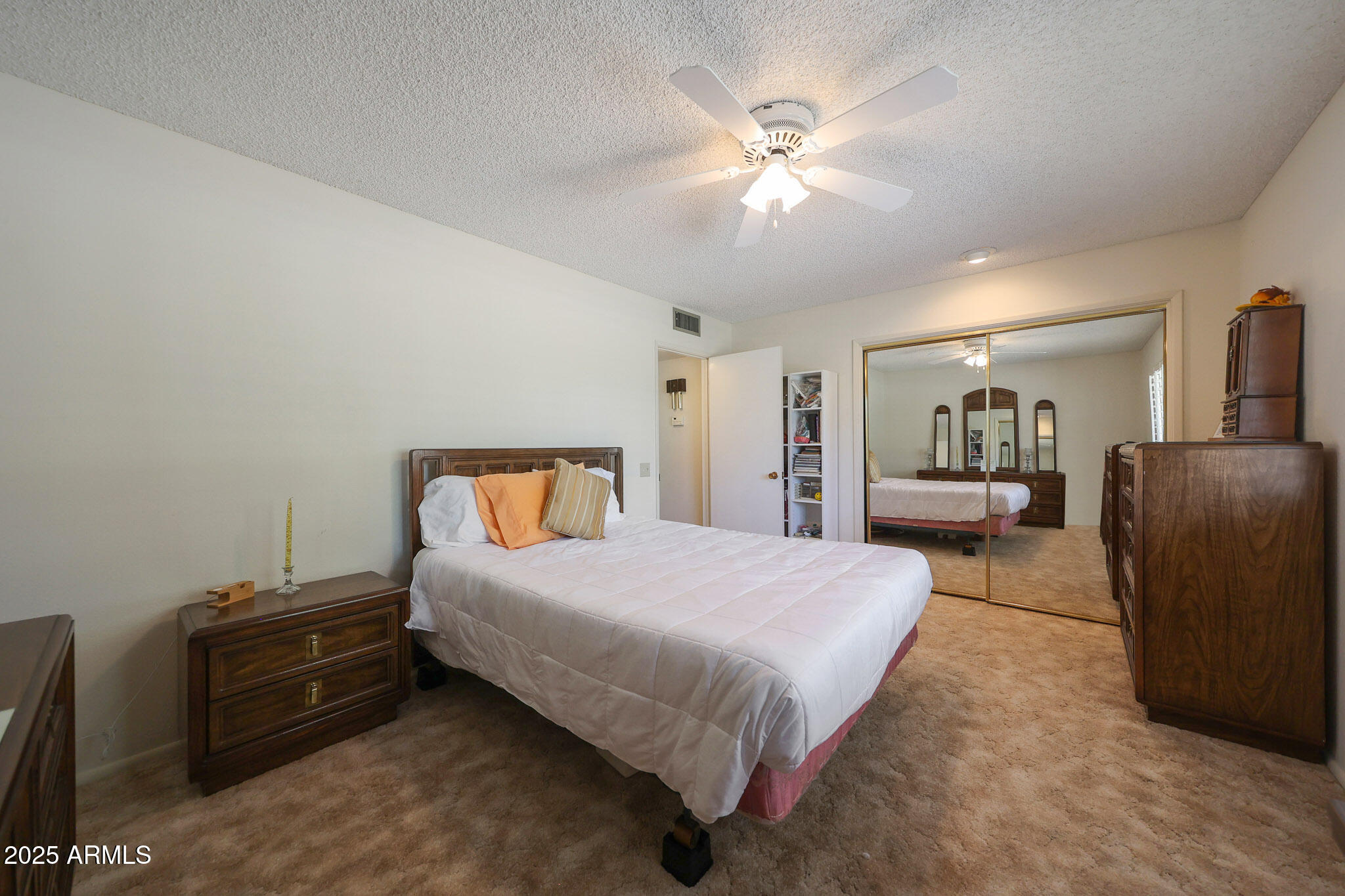 9813 W GULF HILLS Drive
