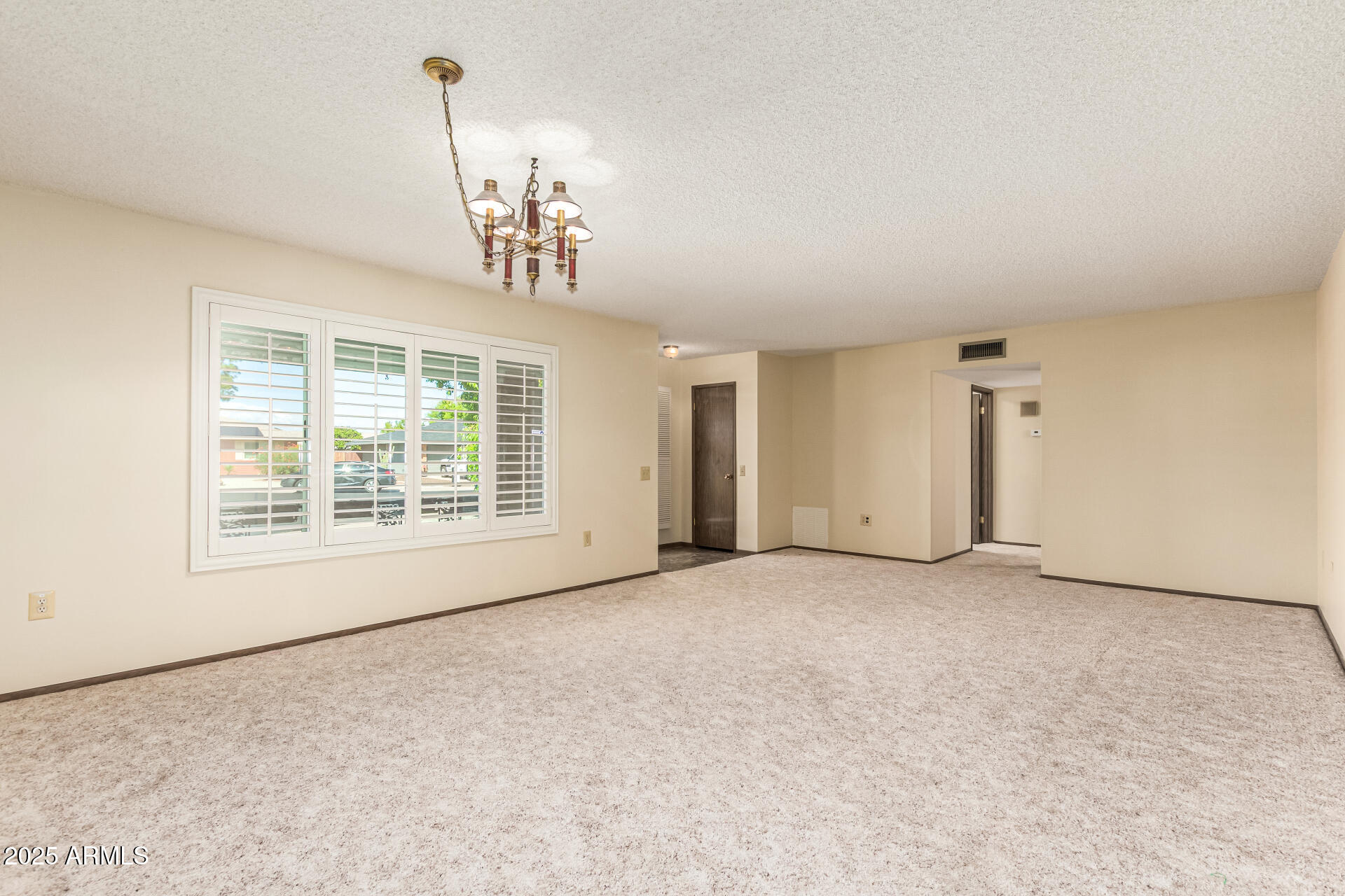 10625 W CHISHOLM Court