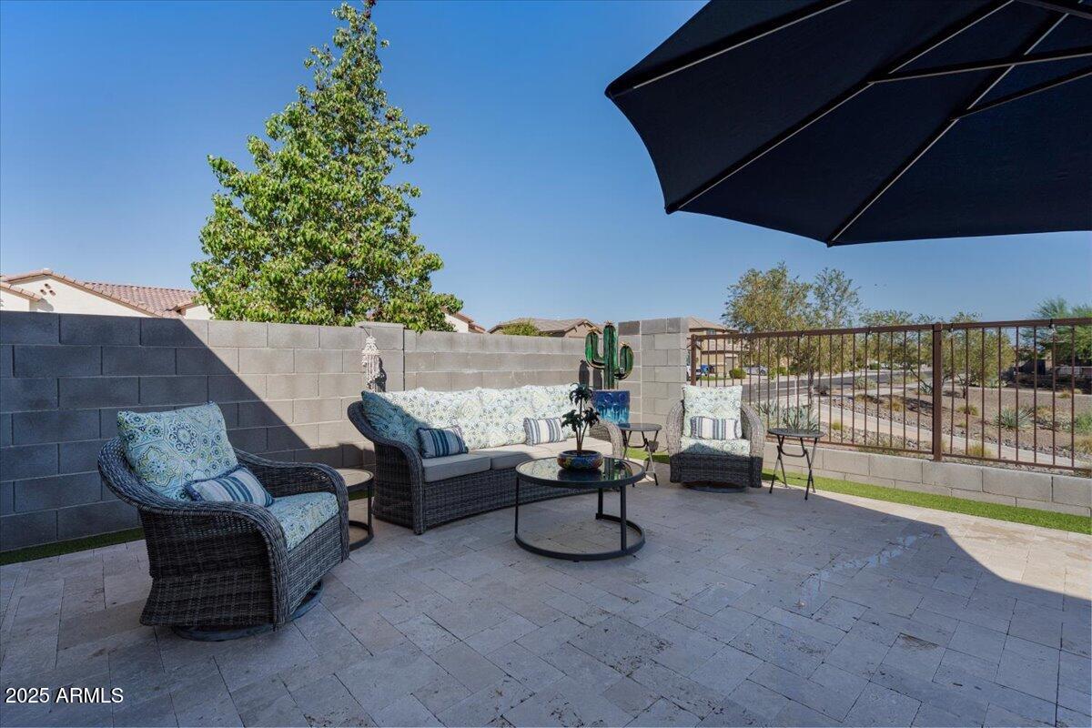 18466 W CARLOTA Lane